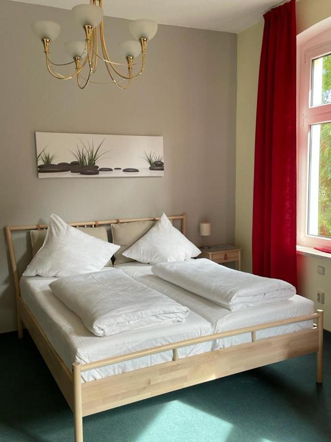 Parkhotel Schnorr Lutherstadt Eisleben Bagian luar foto