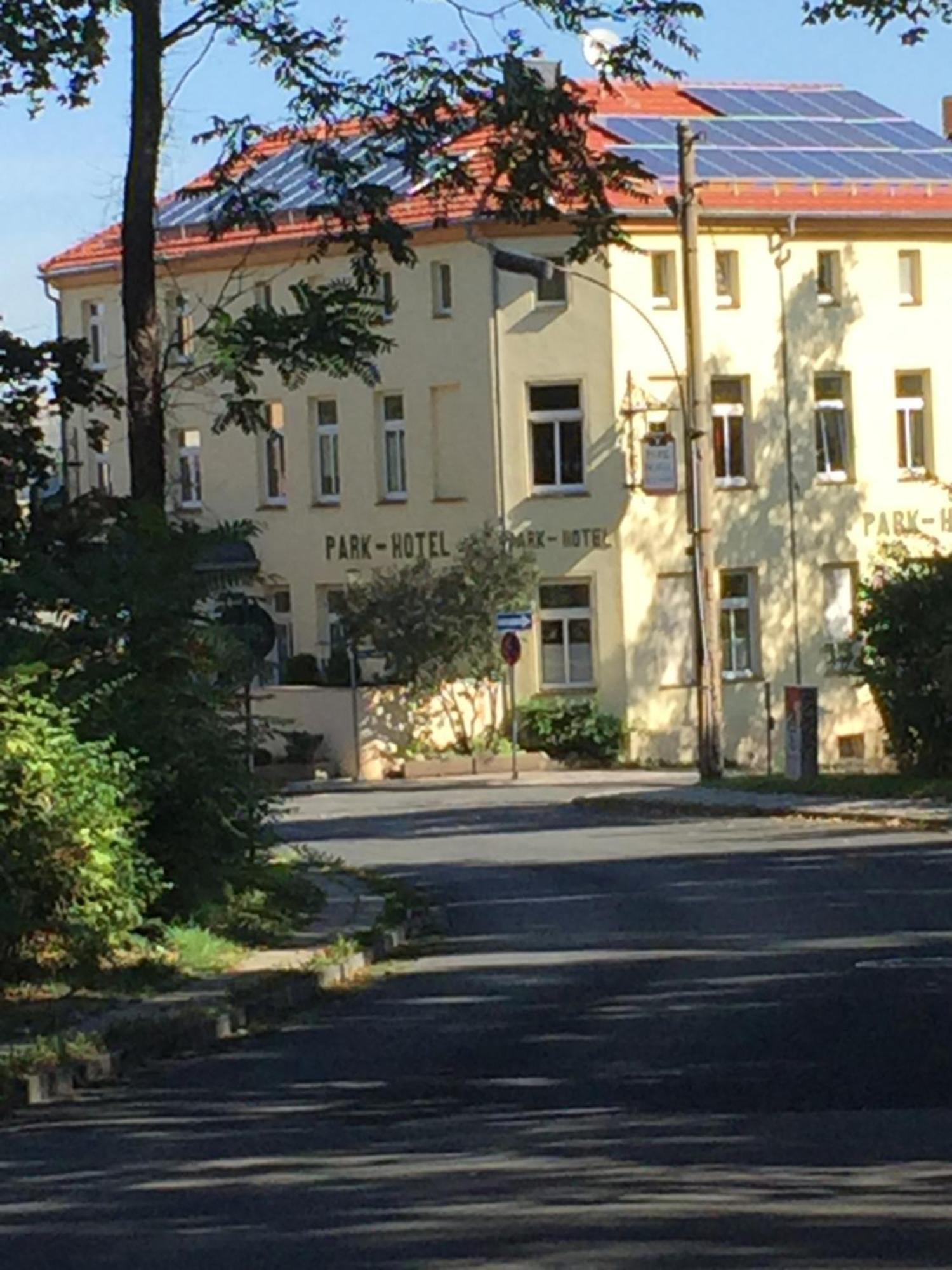 Parkhotel Schnorr Lutherstadt Eisleben Bagian luar foto
